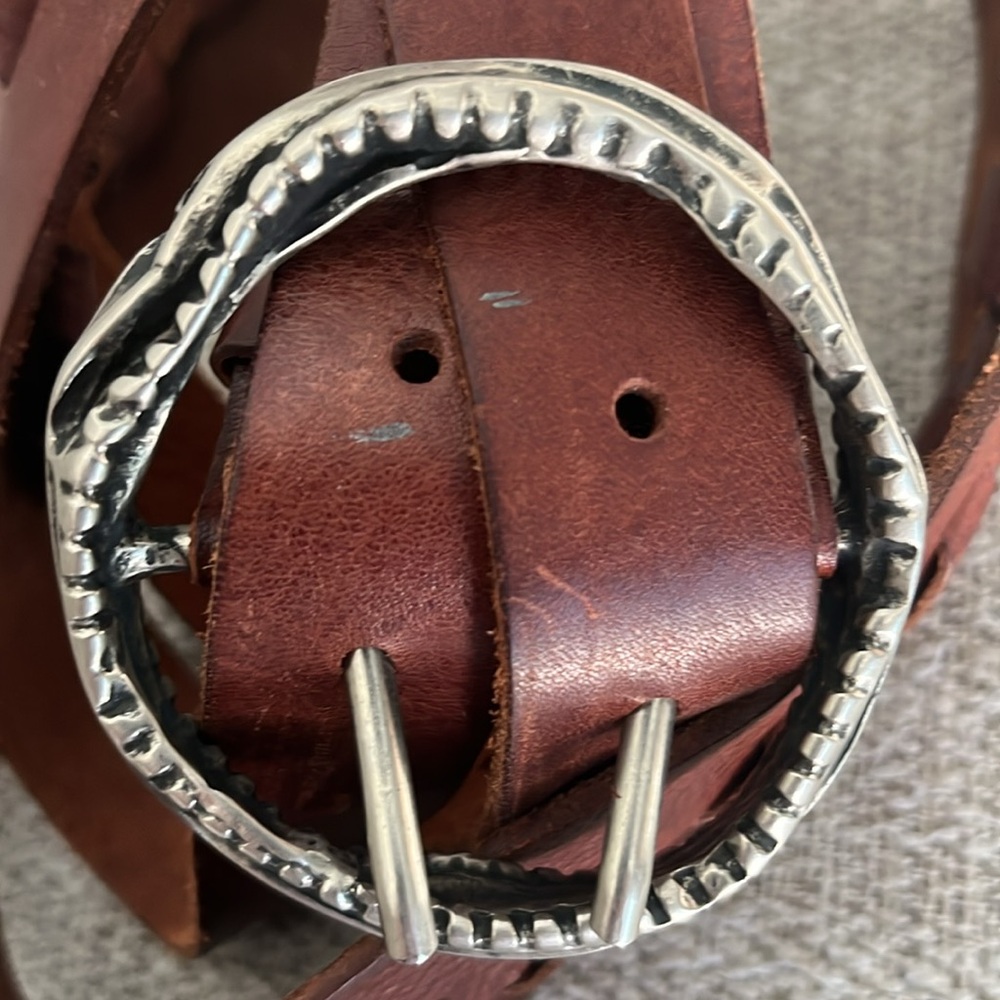 Western brown leather belt braid center double Silvertone round buckle 43” - Picture 11 of 11